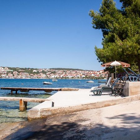 Marcel Apartment Mit Meerblick Trogir Eksteriør billede