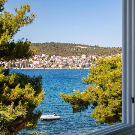 Marcel Apartment Mit Meerblick Trogir Eksteriør billede